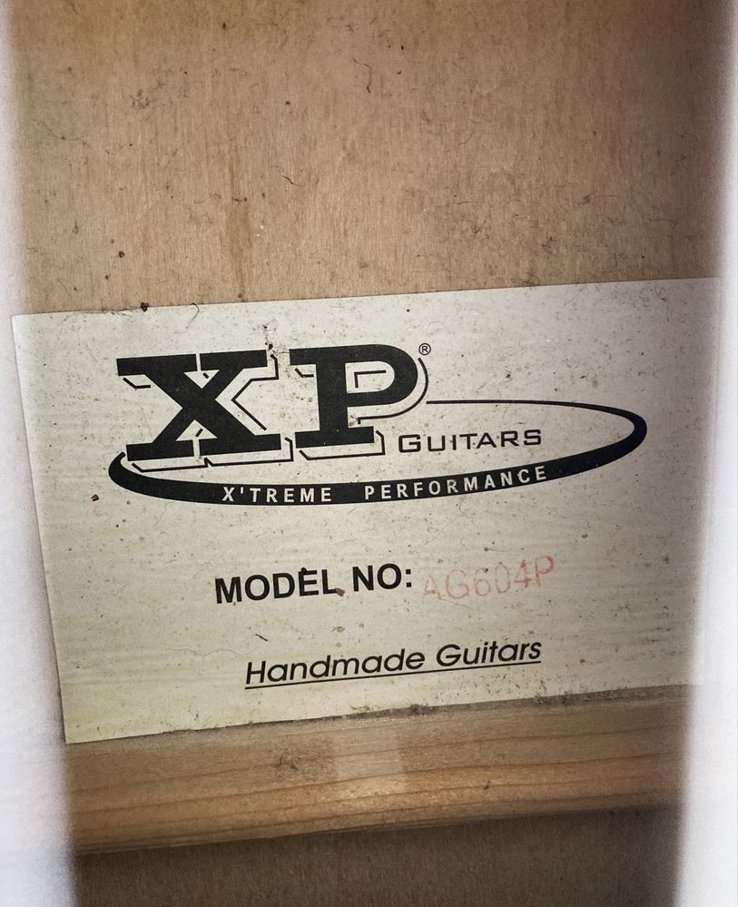 Guitarra incrível para iniciantes da XP guitars (feita à mão)