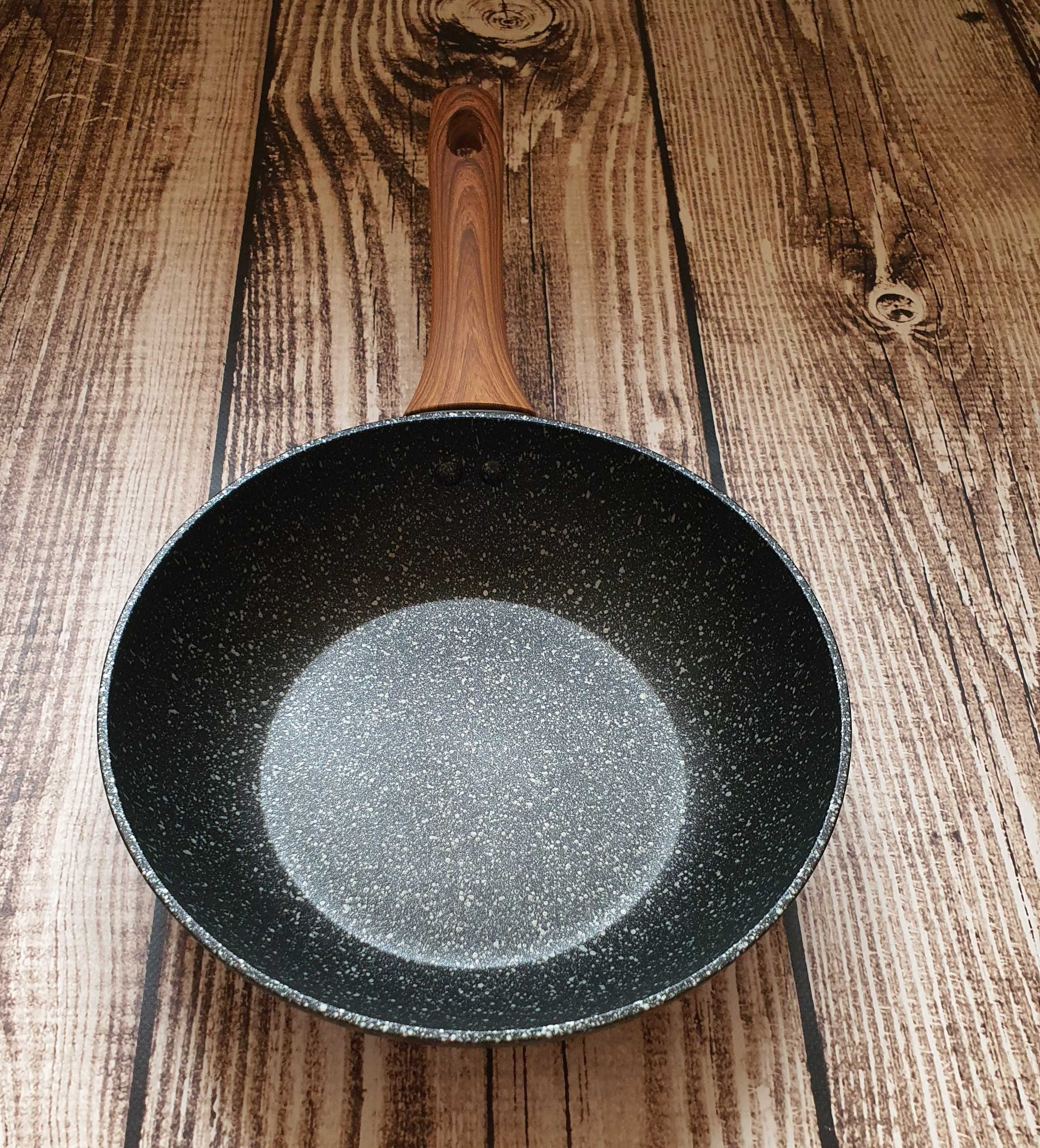 Patelnia Wok Ø 24 CM