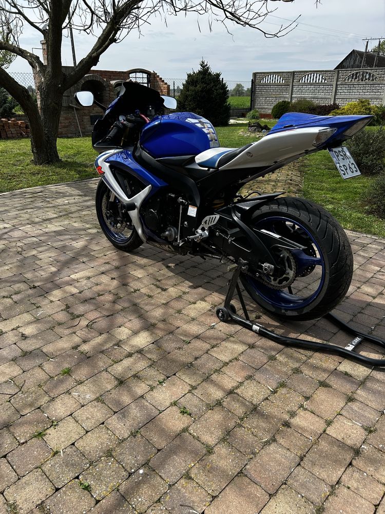 Suzuki gsx-r 600 k6 gsxr sportowy