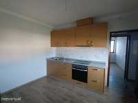 Apartamento T2 - arrendamento