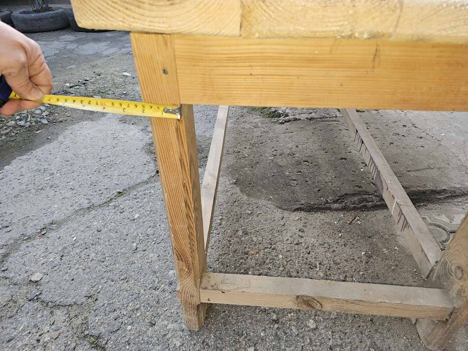 Добротний, масивний, дерев'яний стіл для майстерні, гаражу, цеху склад