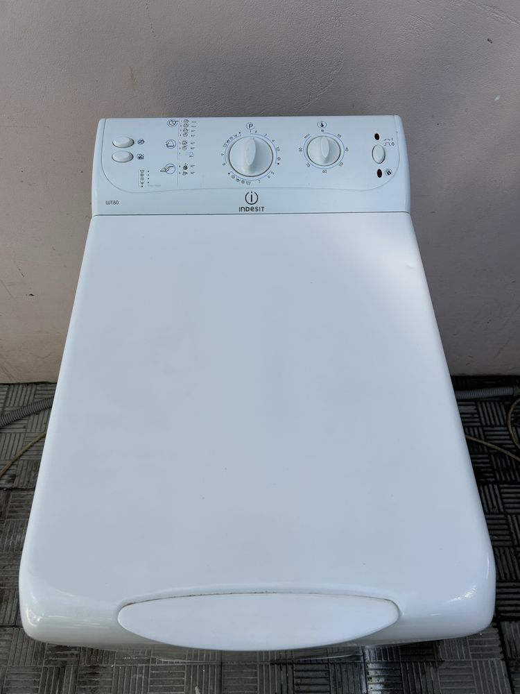 Стиральная машина Indesit на 6 кг. WT80.Гарантия!