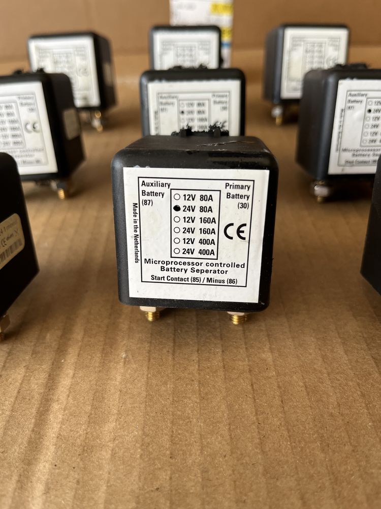 Separator akumulatorow 24V 80A mikroprocesorowy