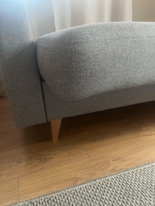 Łóżko do salonu i do spania