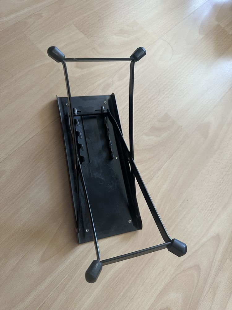Podnożek do gry na gitarze