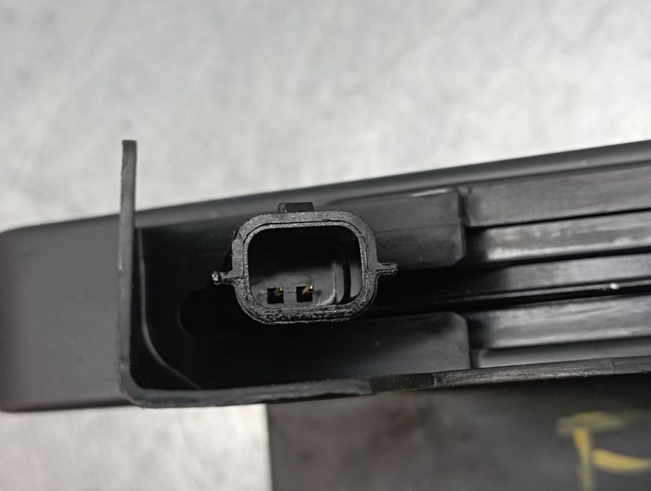 Fechadura / fecho porta frente direito DACIA Sandero III