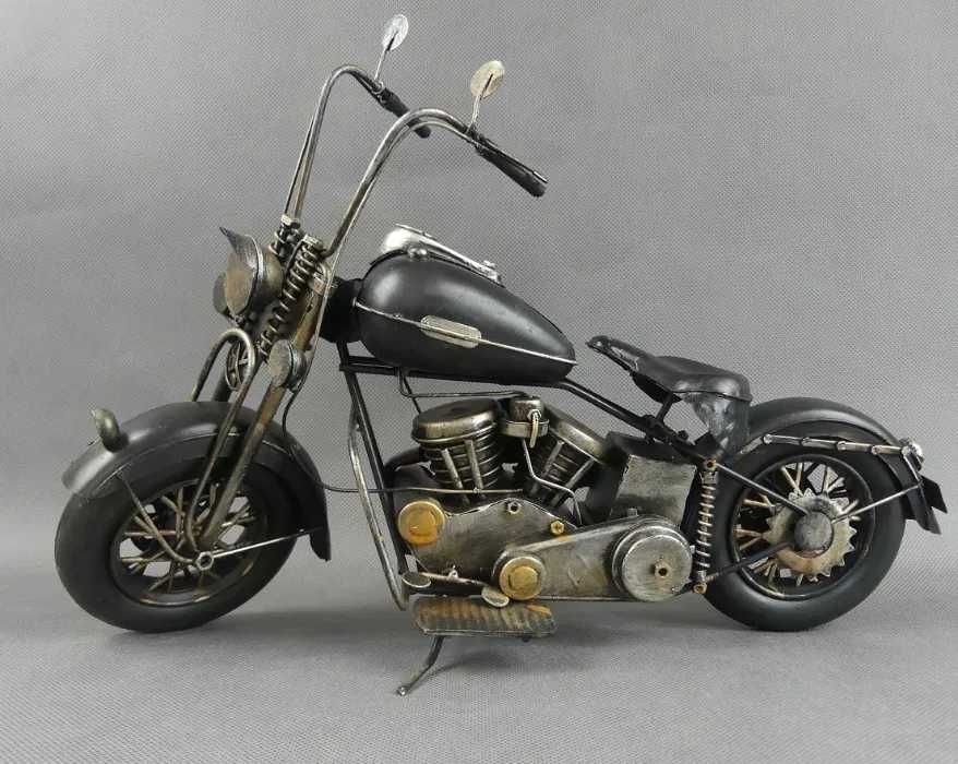 Metalowy MOTOCYKL czarny retro replika pojazd 39 cm motor