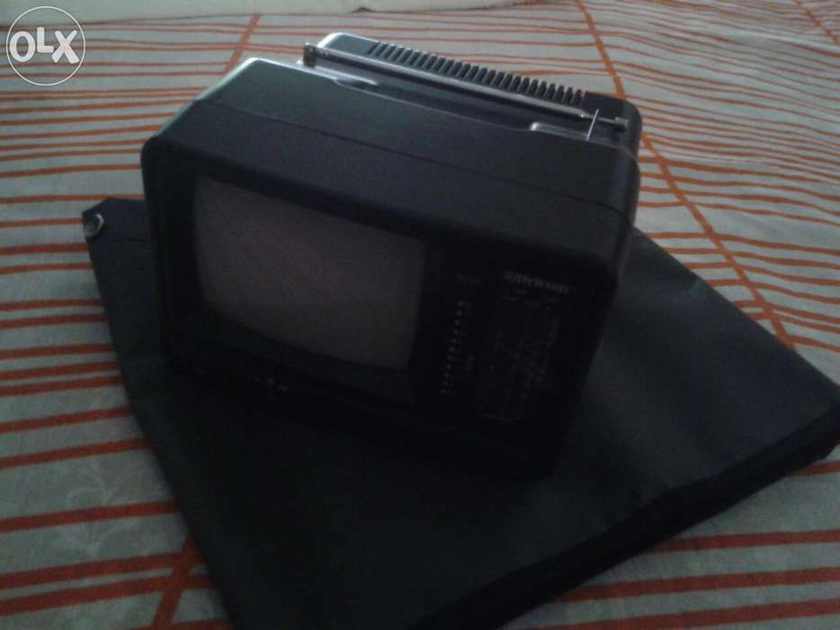 Televisor pequeno