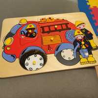 Drewniana układanka ELC puzzle z uchwytami  wóz strażacki