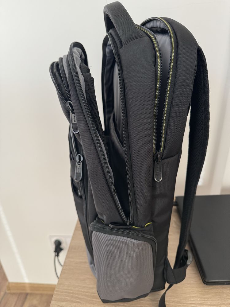 Plecak do laptopa 17” TARGUS