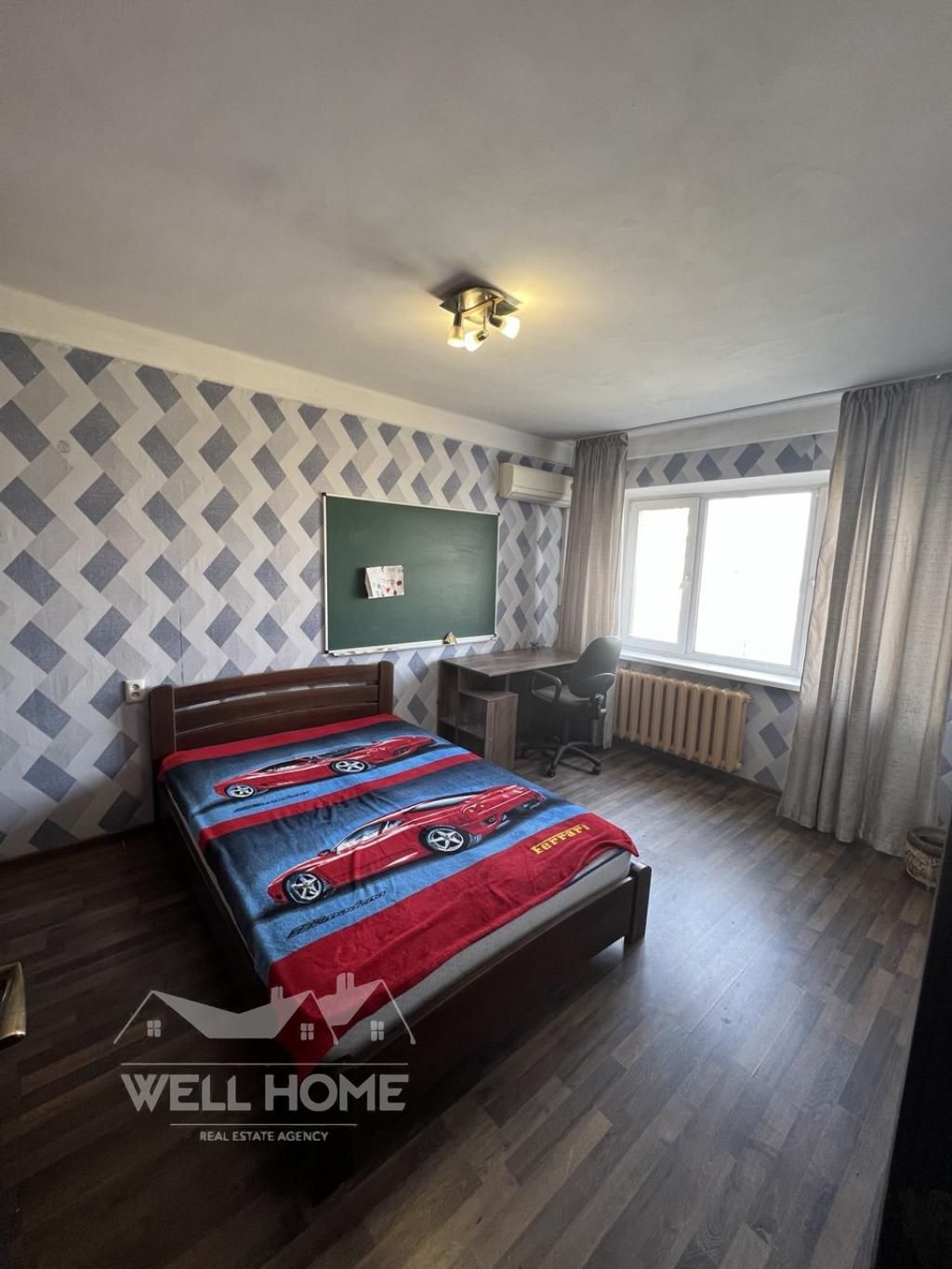 Продаж квартири 2к Харківське шосе, 21/3 Київ