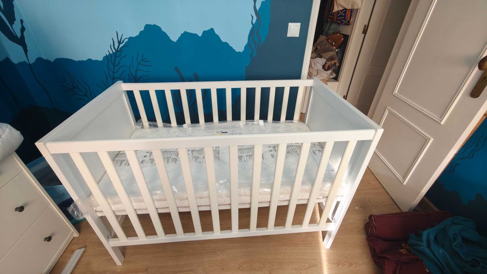 Berço + Colchão IKEA