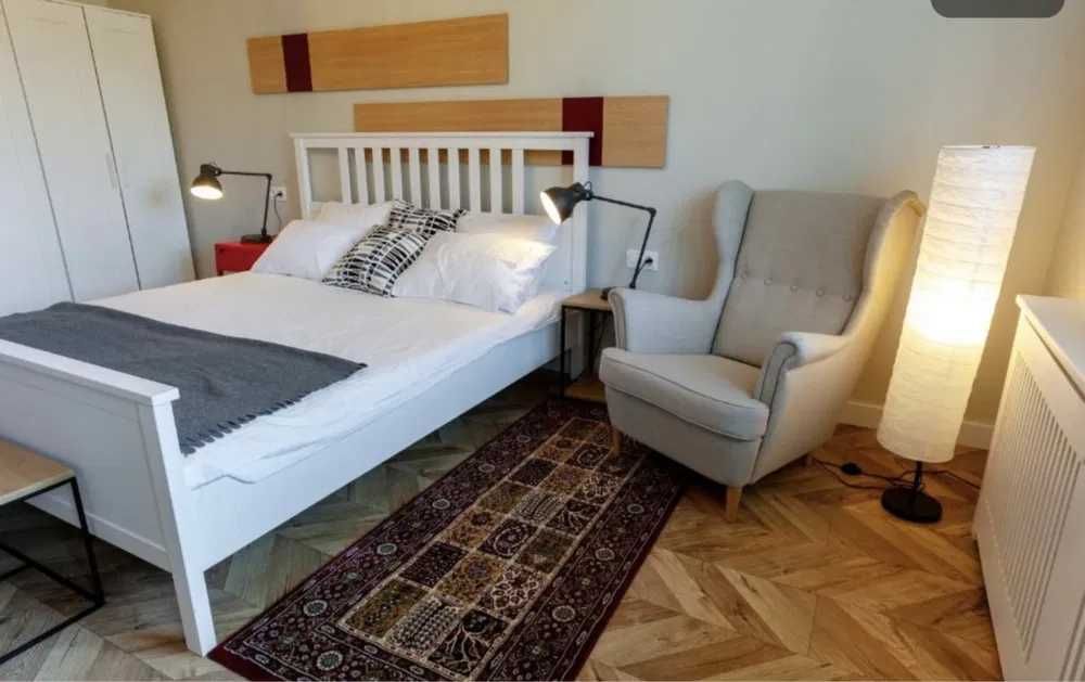 Продам дизайнерську 3-х кімнатну квартиру, в центрі Ужгорода!