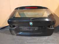 BMW X1 e84 klapa tył czarną.