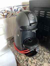 Máquina Dolce Gusto (Ver descrição)