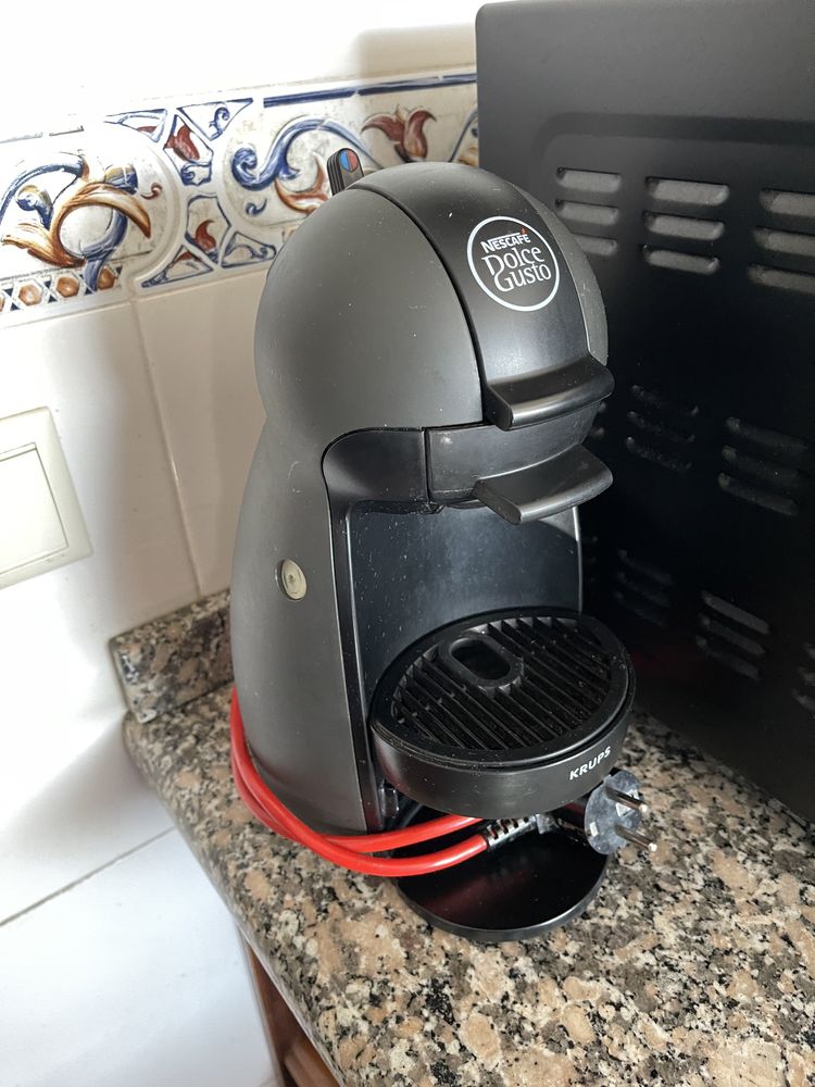 Máquina Dolce Gusto (Ver descrição)