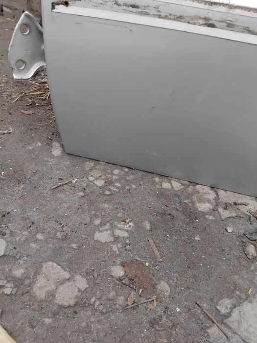 Левая пассажирская дверь серебро ланос сенс деу Daewoo Lanos U92