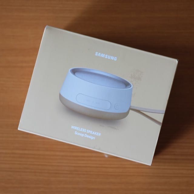 Caixa de Som Bluetooth Scoop Coluna Samsung Wireless Speaker (eo-sg510)