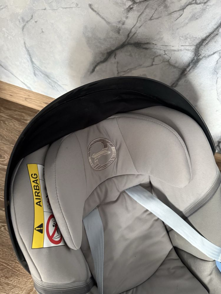 Автокрісло (автолюлька) Cybex Aton