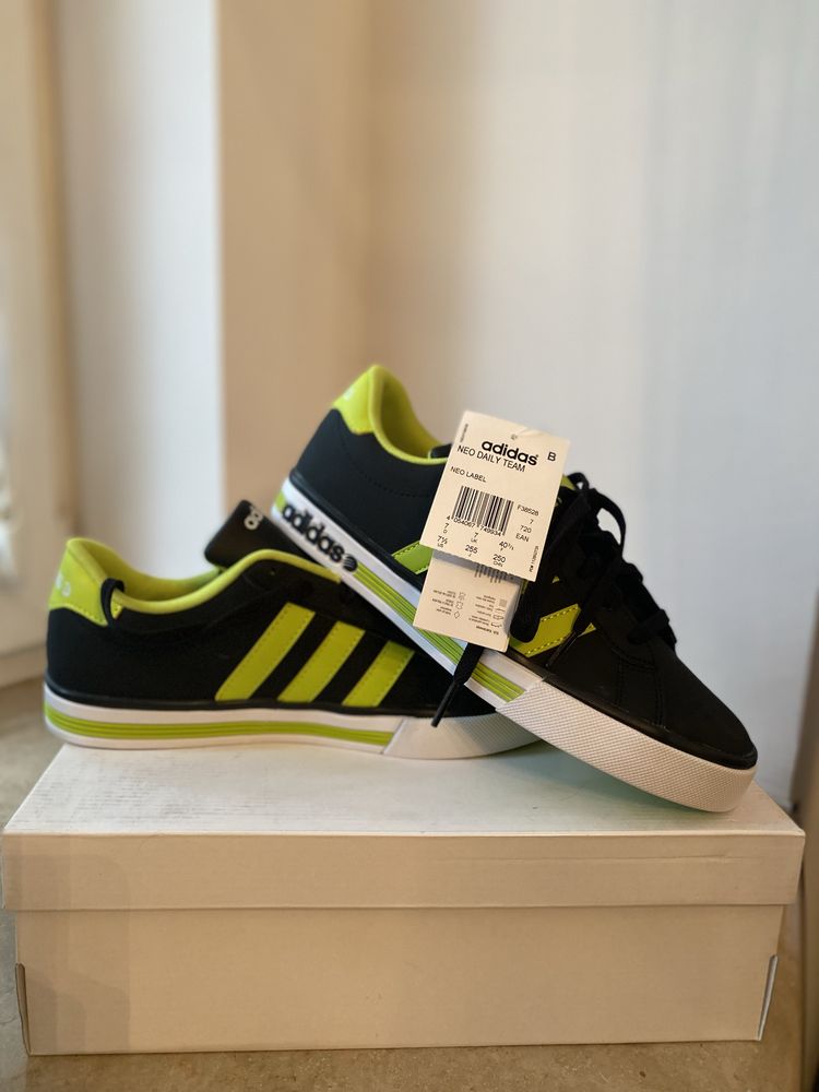 Buty sportowe Adidas Nowe