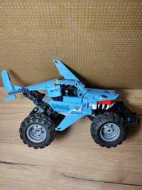 Конструктор LEGO Technic 42134 Monster Jam Megalodon. Монстр/ Машина