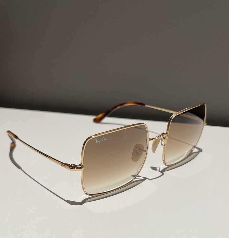 Óculos de sol Ray Ban como novos modelo super atual