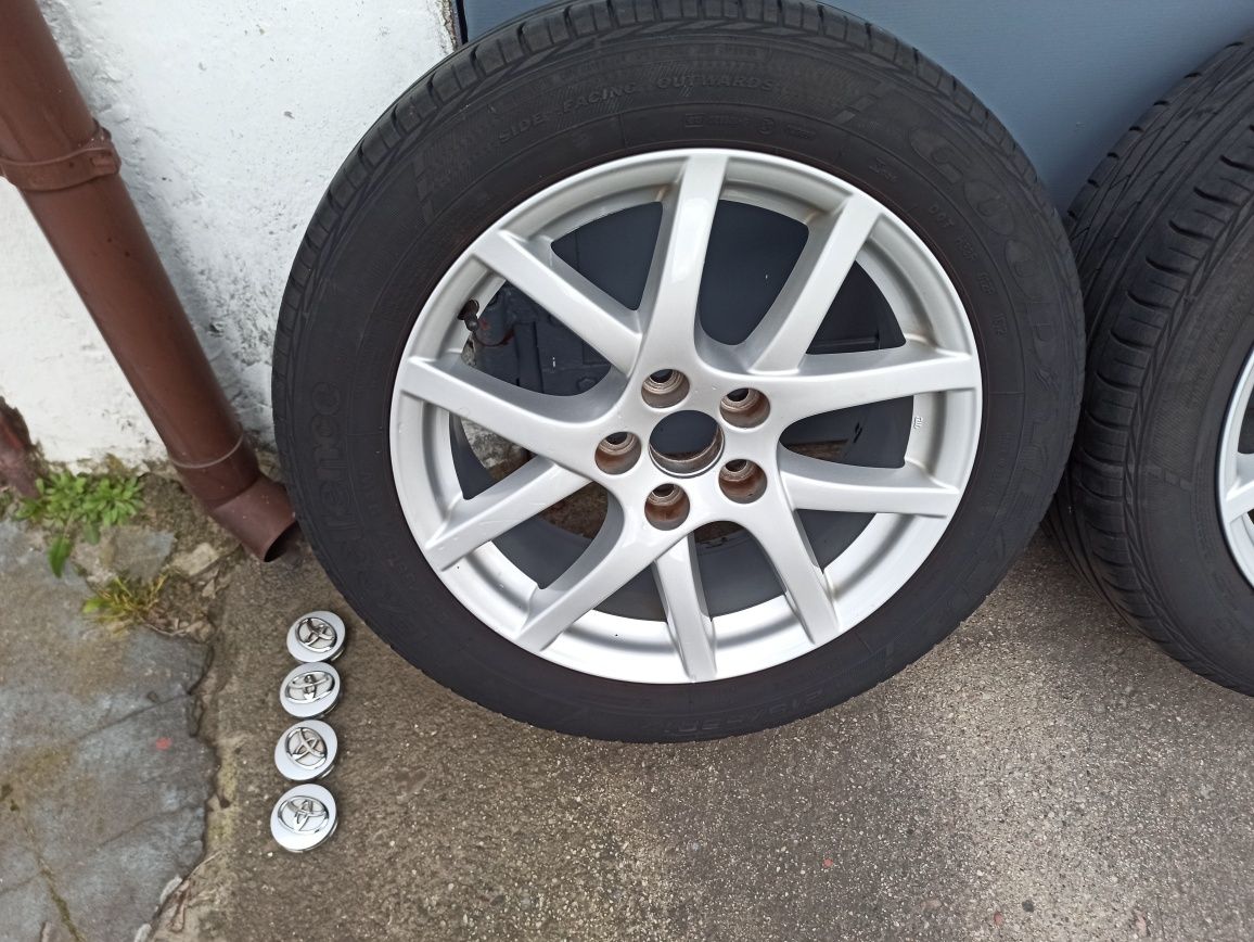 Felgi aluminiowe 17 Toyota Verso Avensis ET39 + opony letnie GoodYear