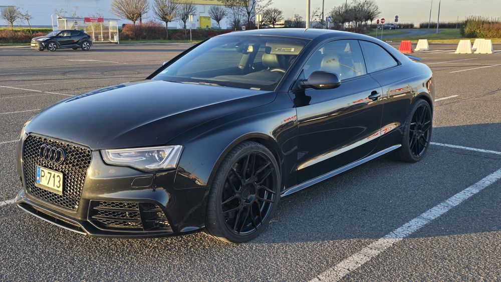 Audi RS5 CZARNY bandit 2014 4,2L V8