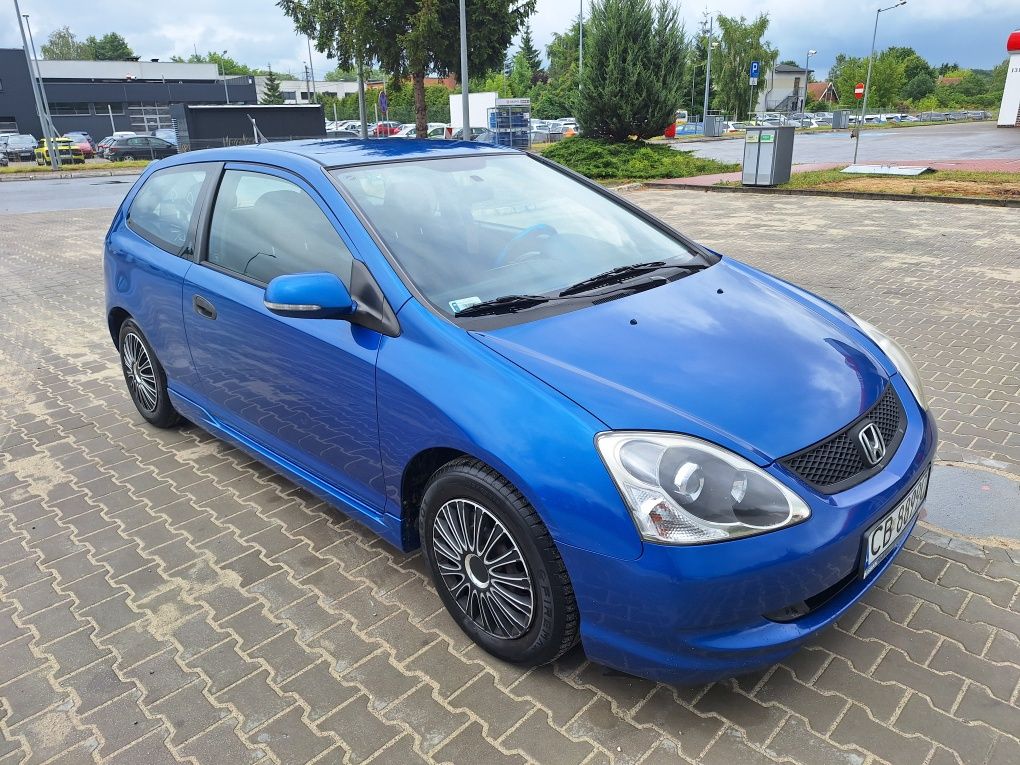 Honda Civic 1.4 benzyna rok 2004 sprawna klimatyzacja