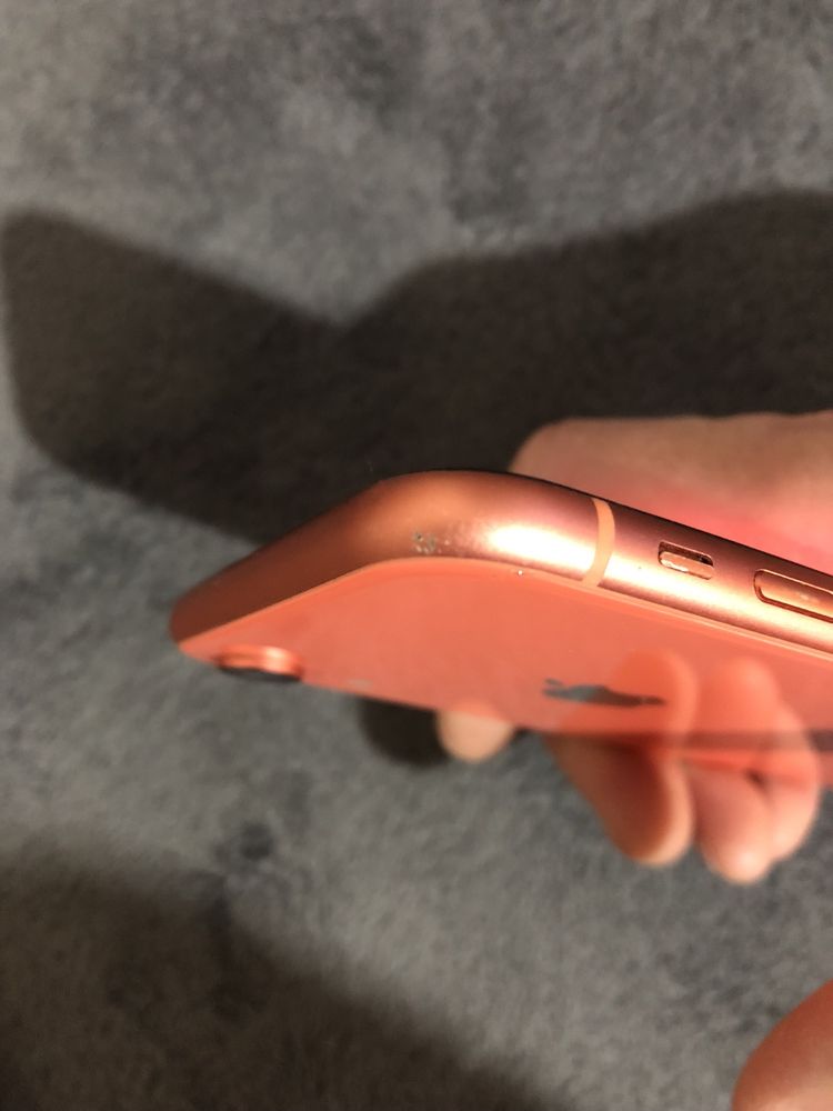 Продам Iphone XR 64gb