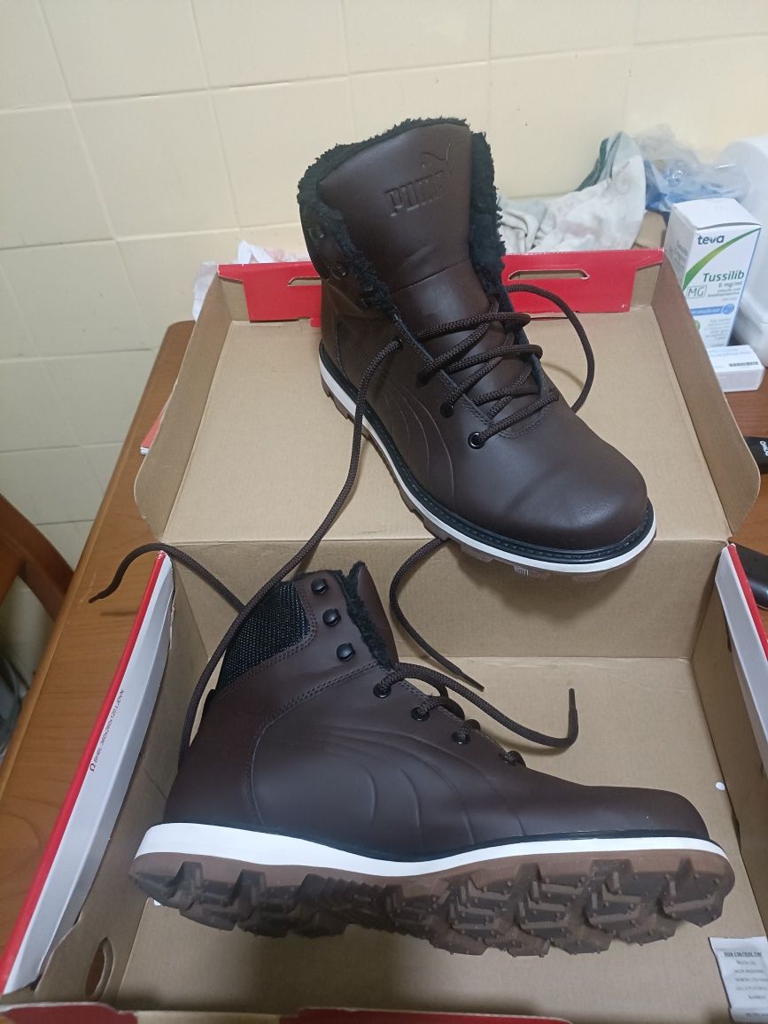 Tênis botas Puma N°43