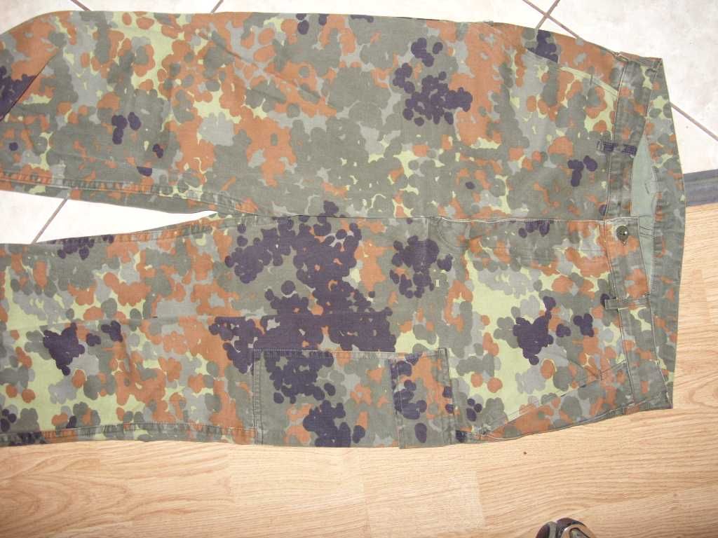 spodnie bojówki moro wojskowe