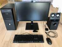 Komputer stacjonarny + monitor + kamera + modem WIFI + klawiatura+mysz