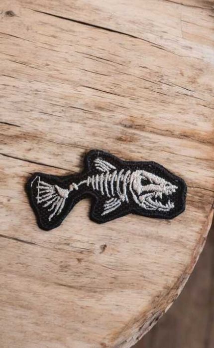 Шевроны на одежду.