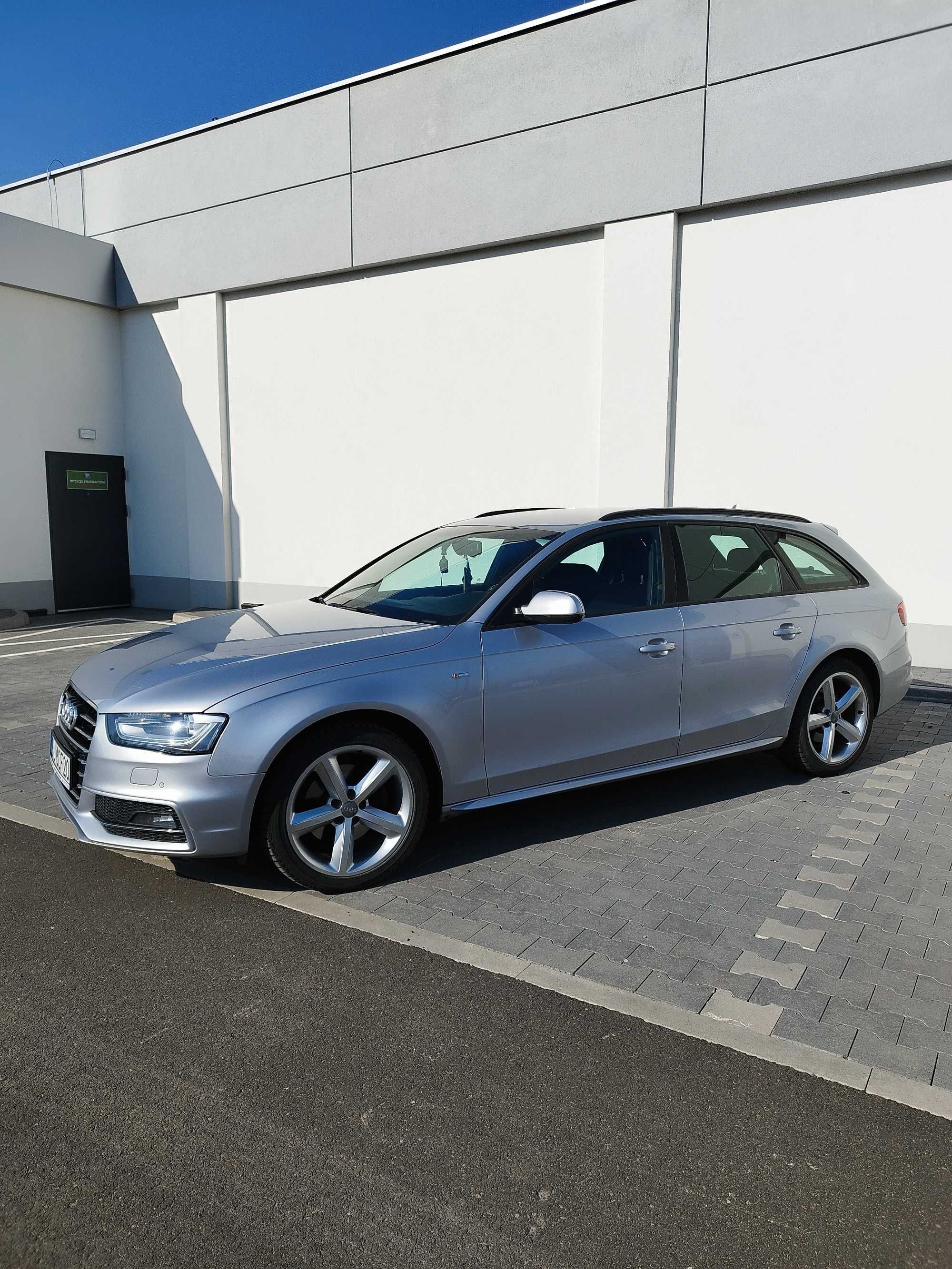 Audi a4 b8 2.0tdi lift 2015 rok