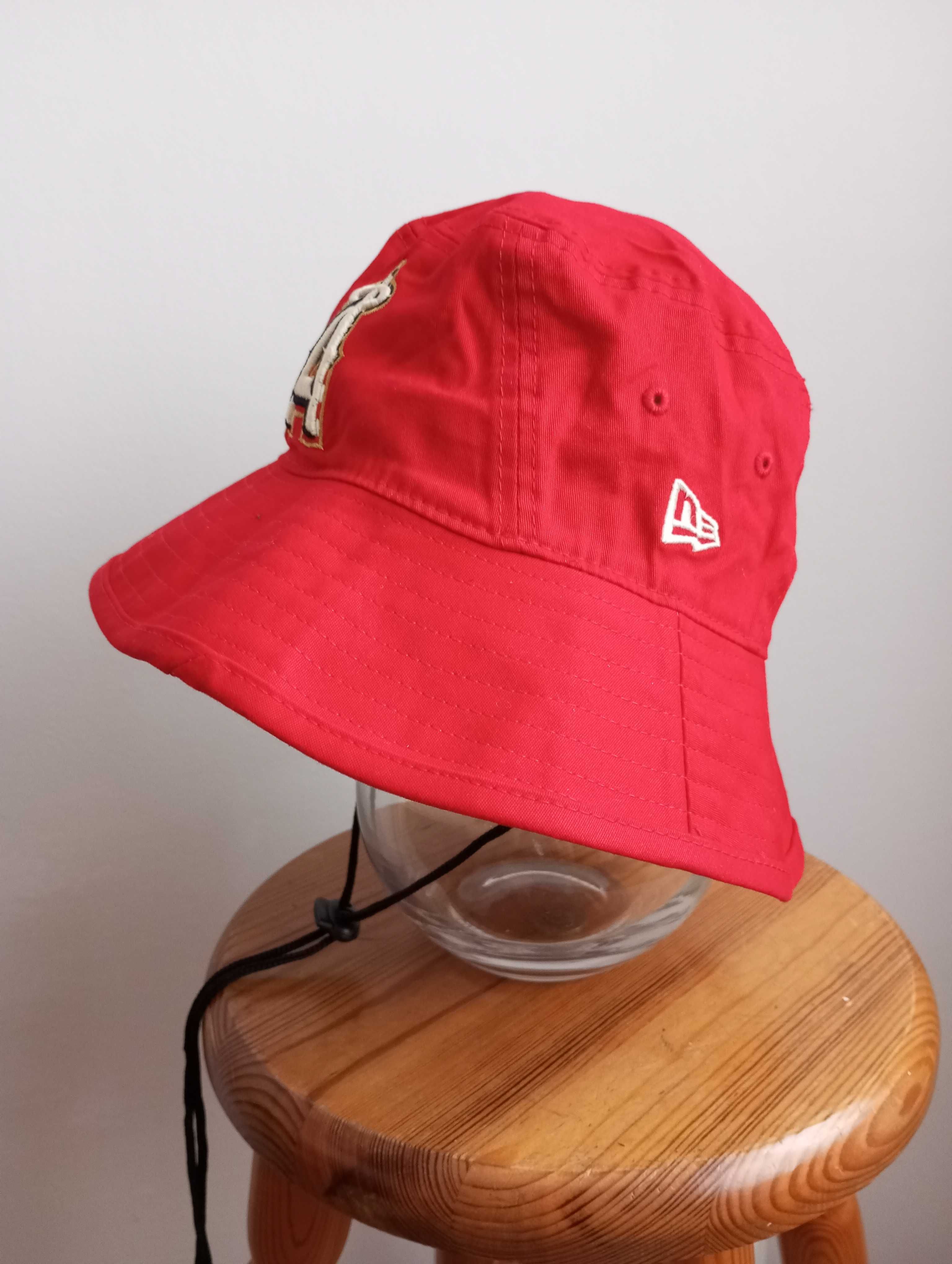 Kapelusz New Era American Bucket Czerwony rozm. uniwersalny