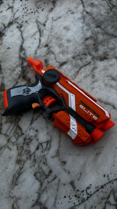 Pistola de brincar Nerfs