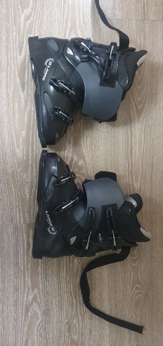 Продам італійські лижні ботінки Lange 50 vec-s