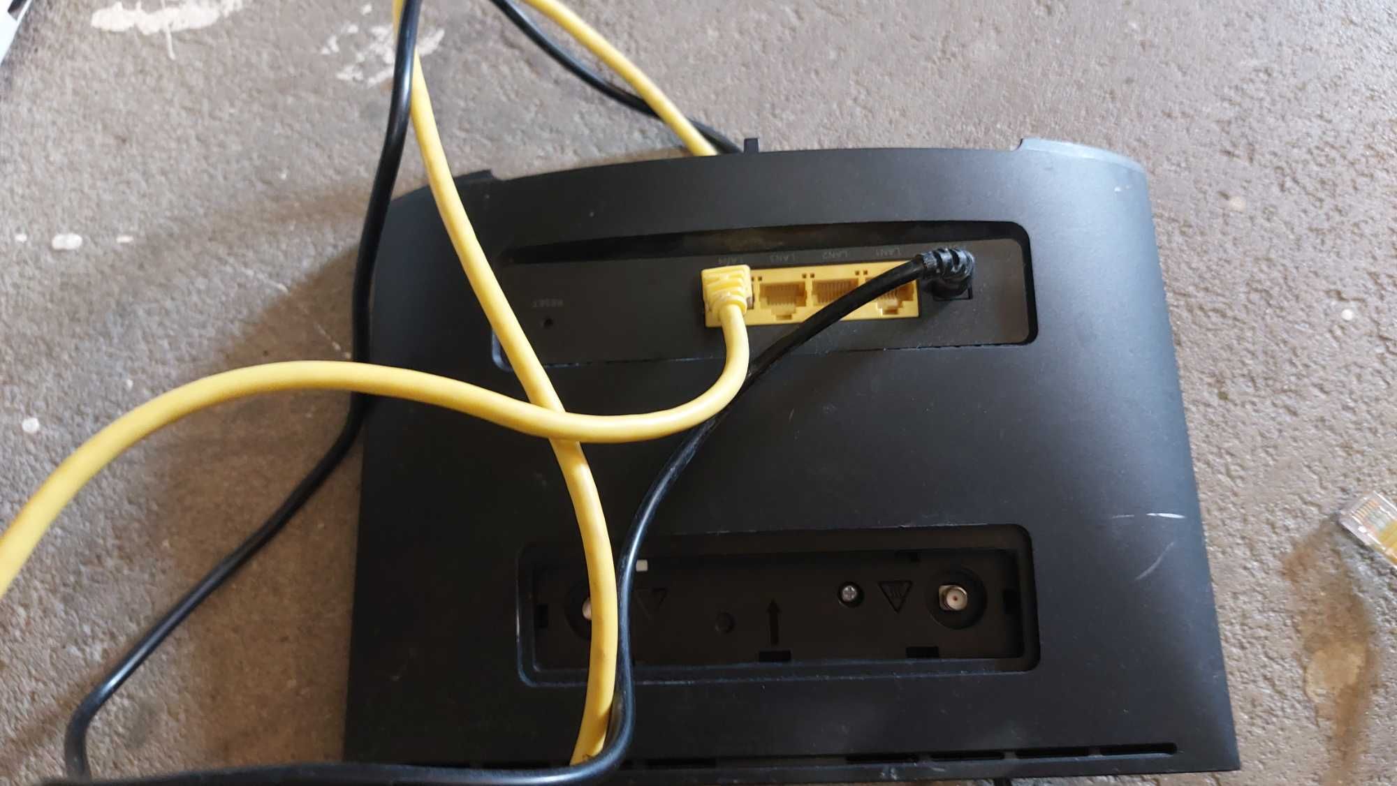 Router huawei B525s-23a uzywany