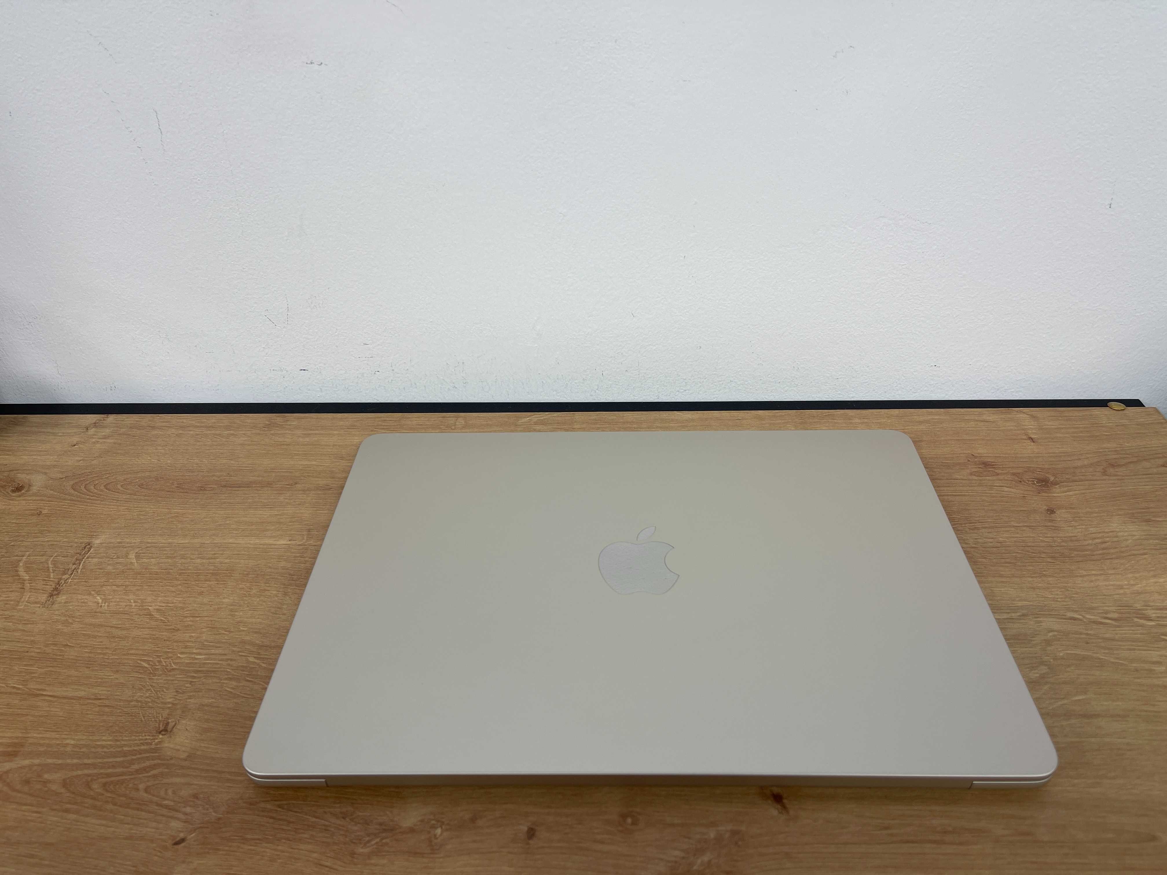 Macbook Air 2022 (2024) (M2/8gb/256 ssd) Офіційна гарантія/ 16705SV