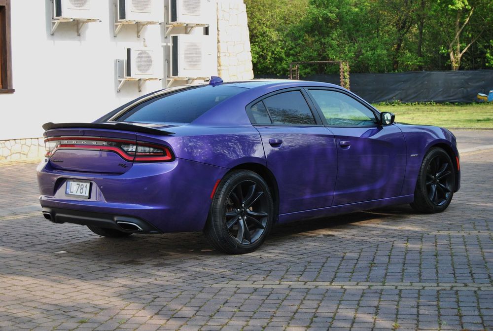 Wynajem ŚLUBNY, EVENTOWY, PRYWATNY Dodge Charger 5.7 V8 HEMI 400KM