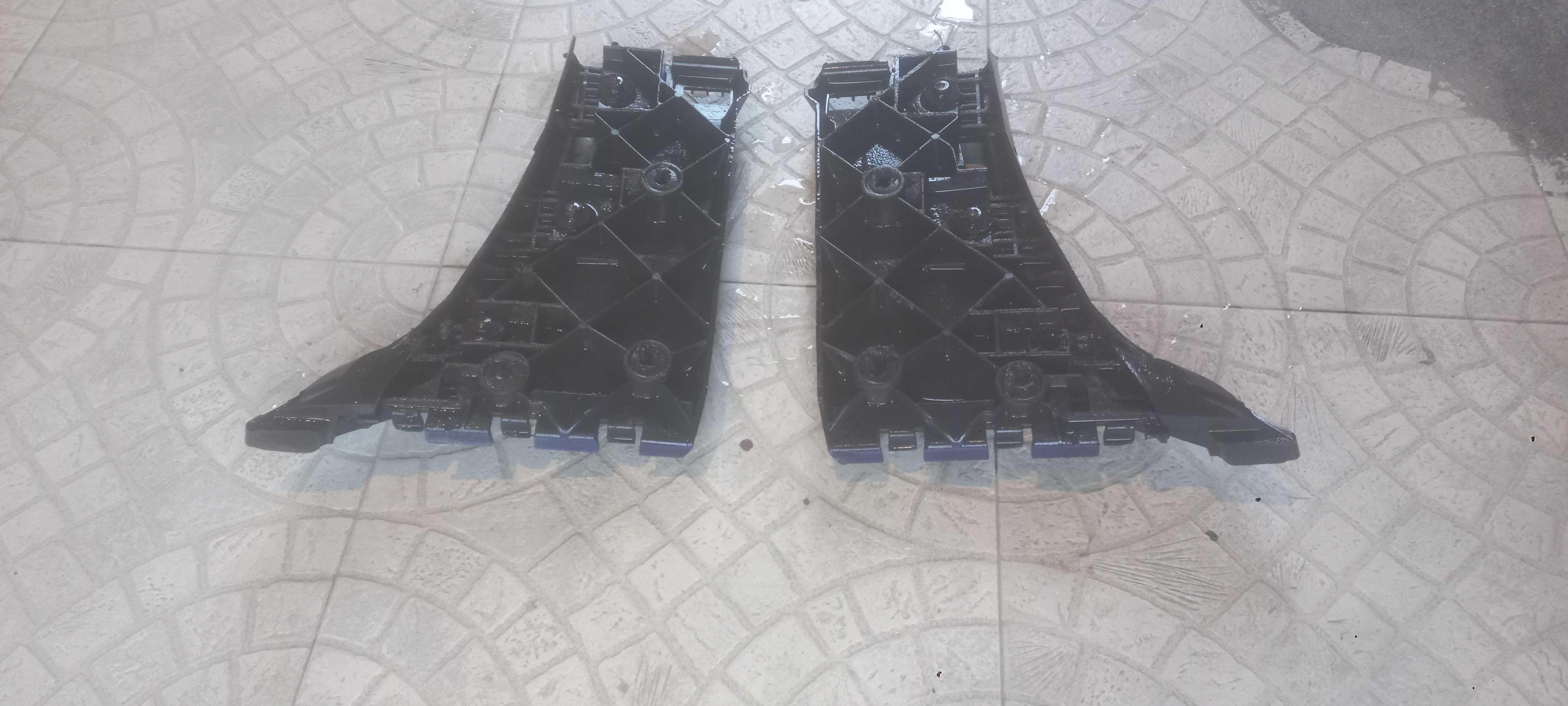 AUDI A4 B5 (8D)-Guias Para Choques Frente ORIGINAIS FACELIFT 1999/2001
