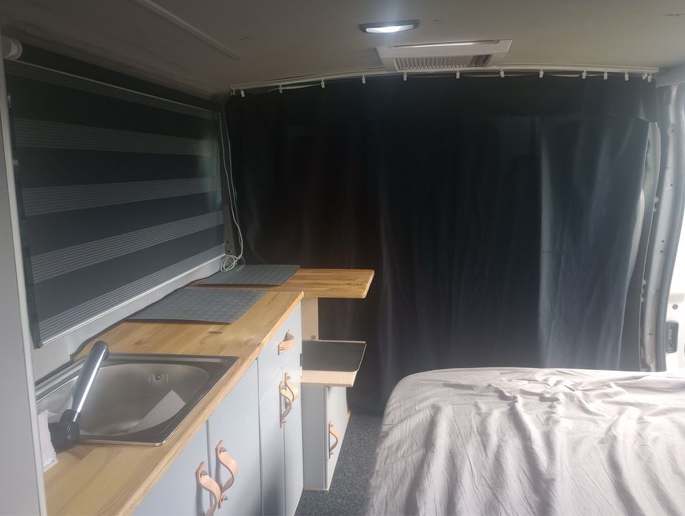 Opel Vivaro 1,9 kampervan