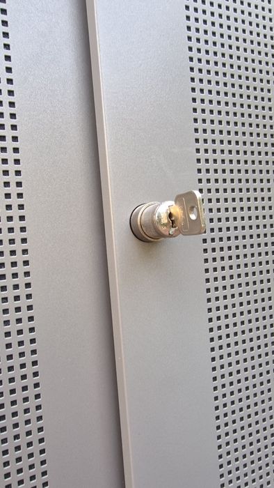 Szafa na dokumenty akta garaż warsztat