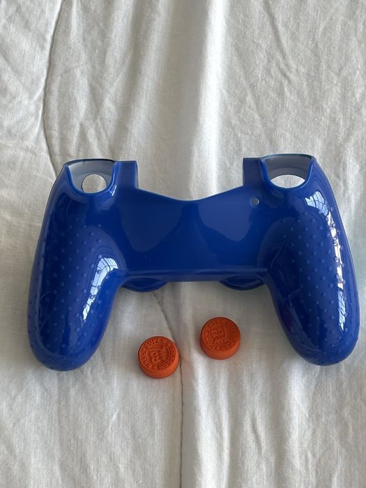 Capa Dragon Ball para Comando PS4