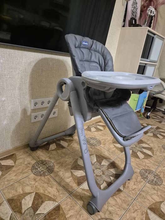 Продам стільчик для годування chicco  Polly Magic