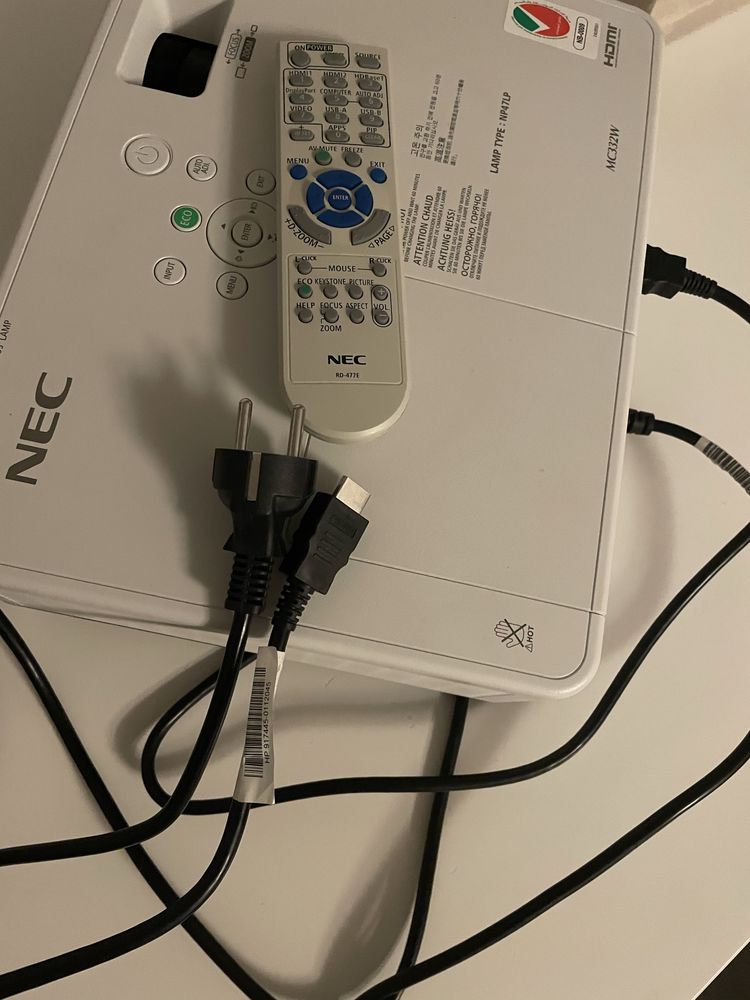 Projektor NEC MC332W