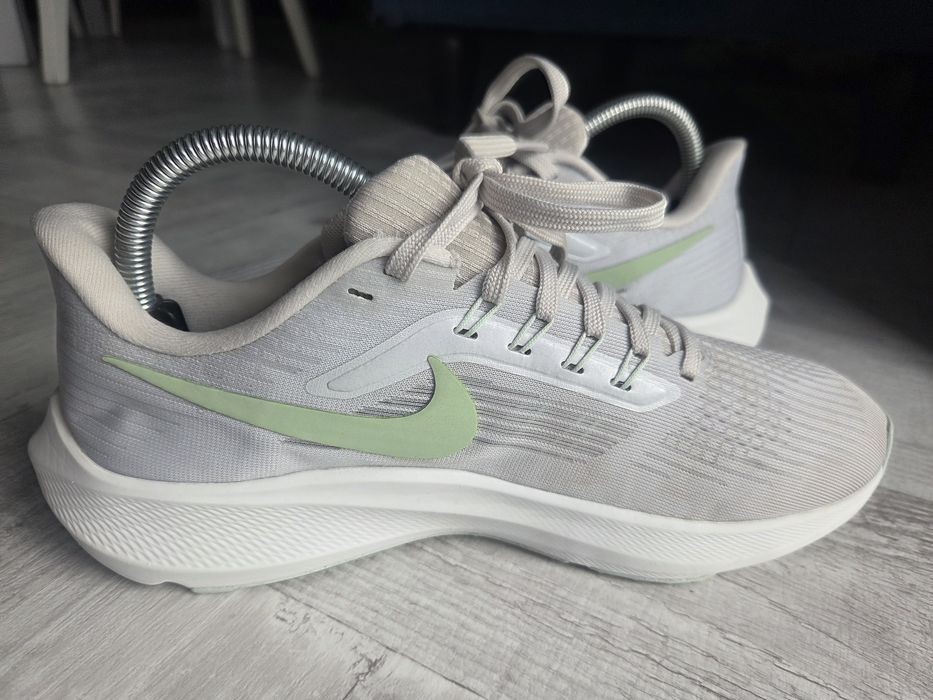 Nike Air Zoom Pegasus 39