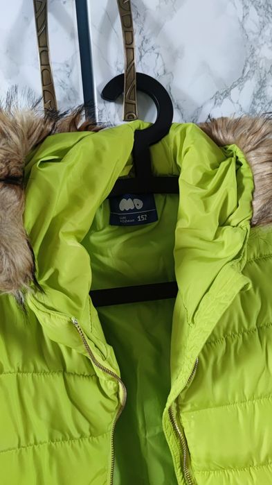 Kurtka dziewczęca zimowa 152