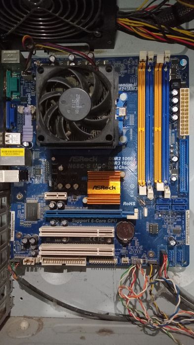 Материнська плата ASRock N68C-S UCC + AMD Athlon II X3 455 3.3 GHz + к